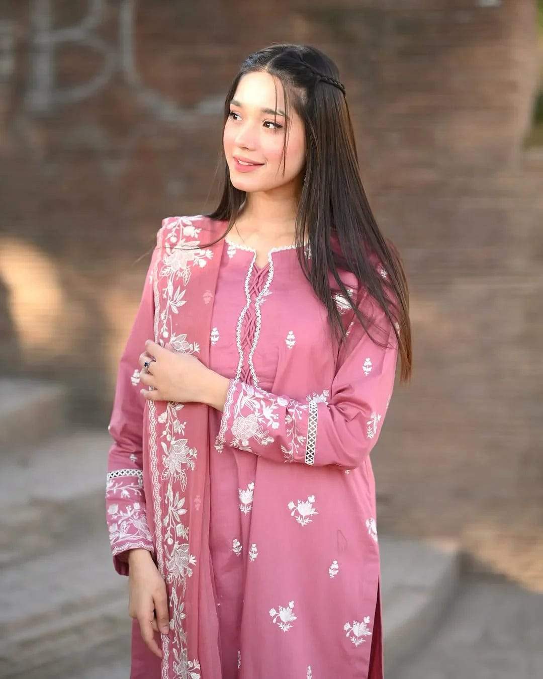 Pastel Pink Kurta Set With White Thread Embroidery Work For Festival Wear | Dhanjyoti