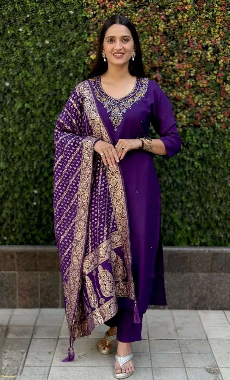 Regal Purple Silk Suit Set With Banarasi Dupatta - Image 7