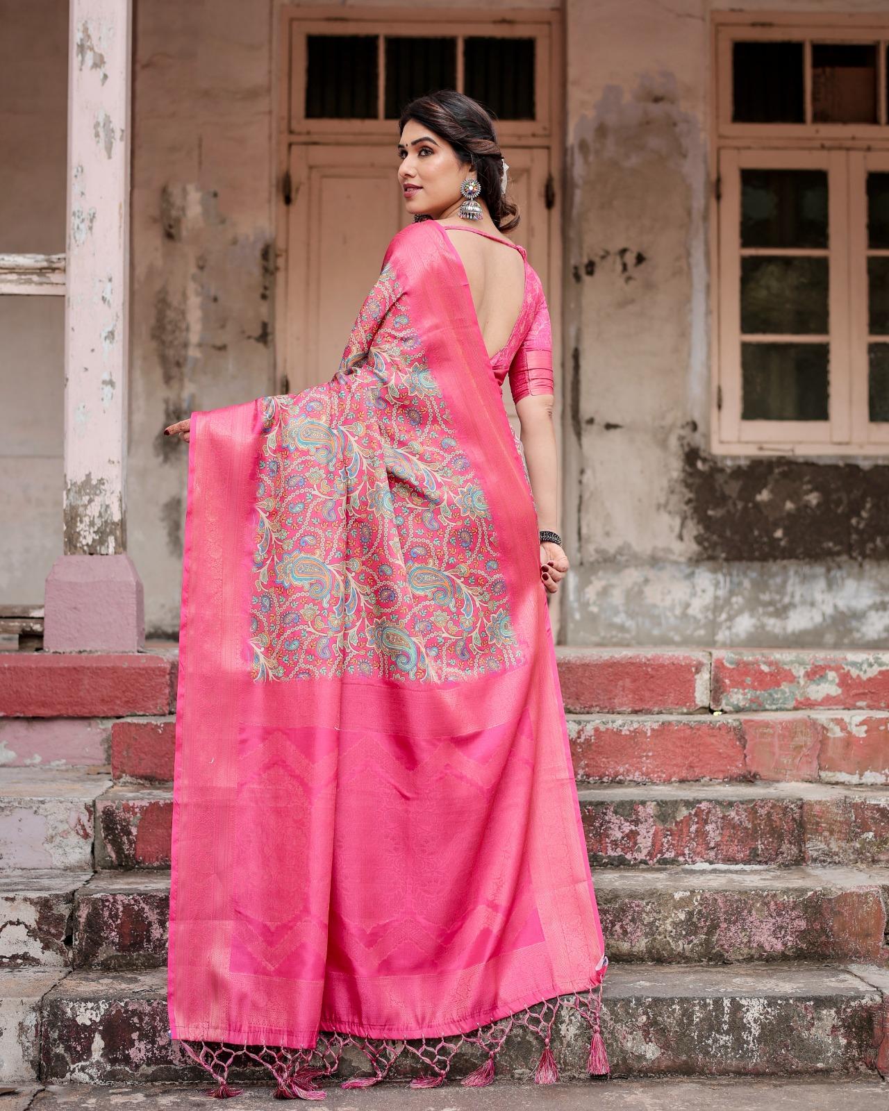 Elegant Pink Paisley Sari - Image 2