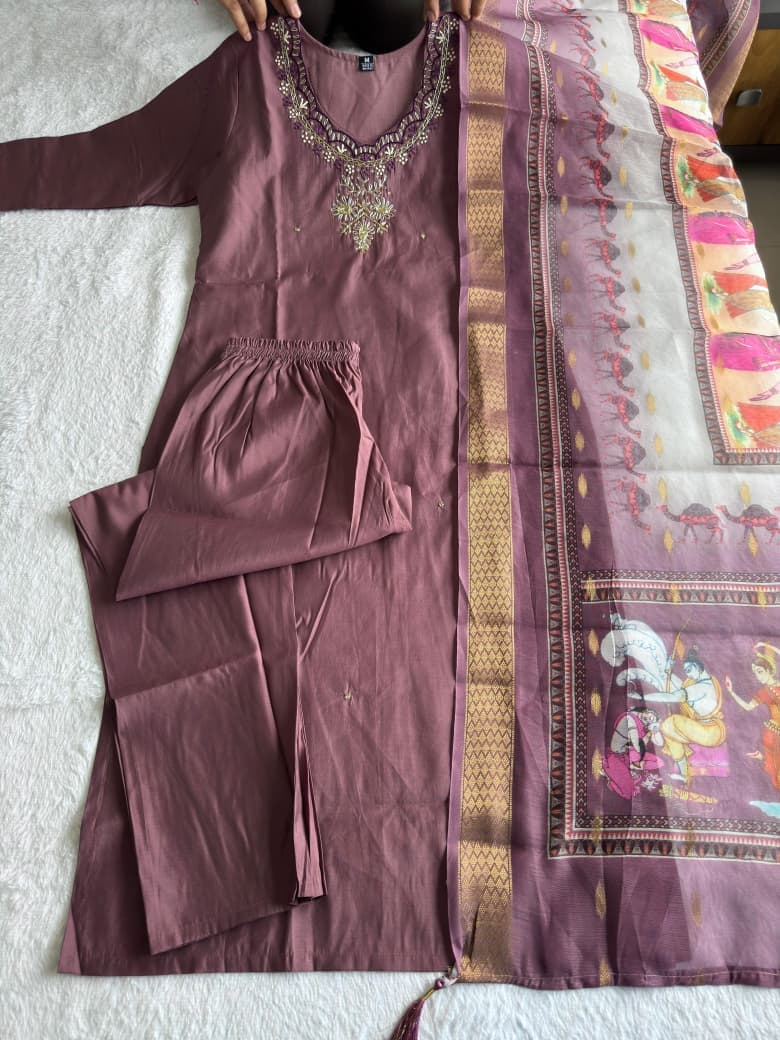 Dusty Rose Kurta Set,hand-Embroidered Neckline & Artistic Motif Dupatta - Image 3