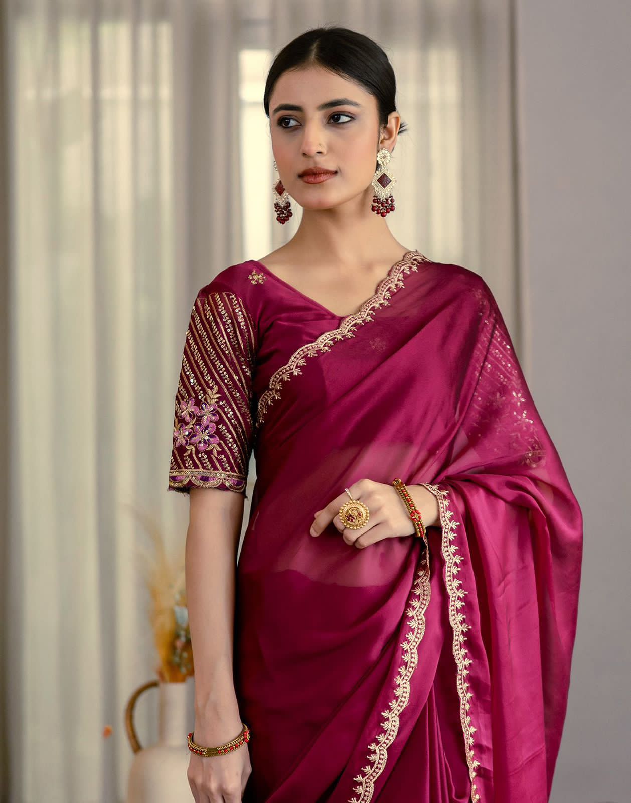 Graceful Satin Chiffon Saree For Timeless Occasions - Image 4