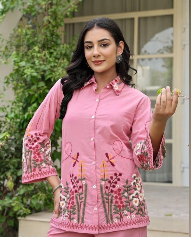 Women’s Dhabu Cotton Kurti Pant Set With Embroidery Work - Image 8