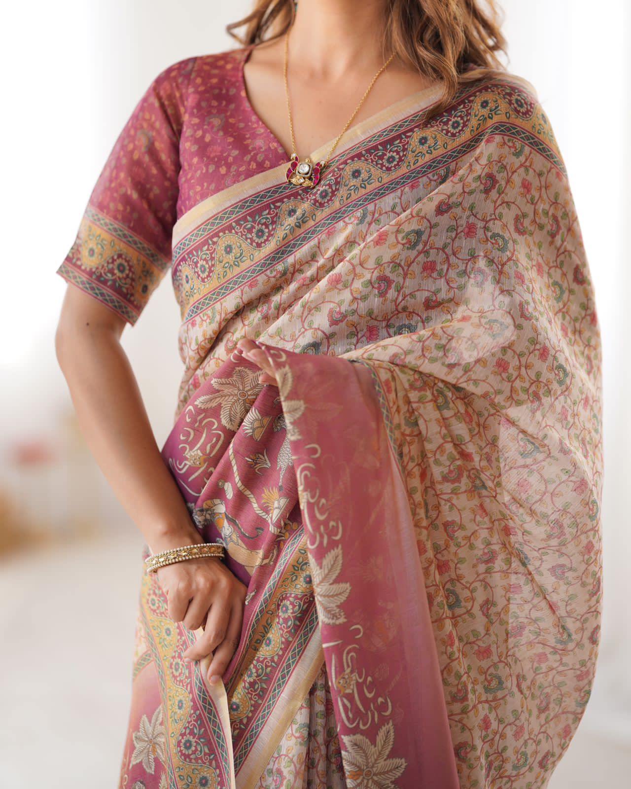 Maroon & Cream Printed Saree For Women | Traditional Festive Ethnic Wear - Image 2