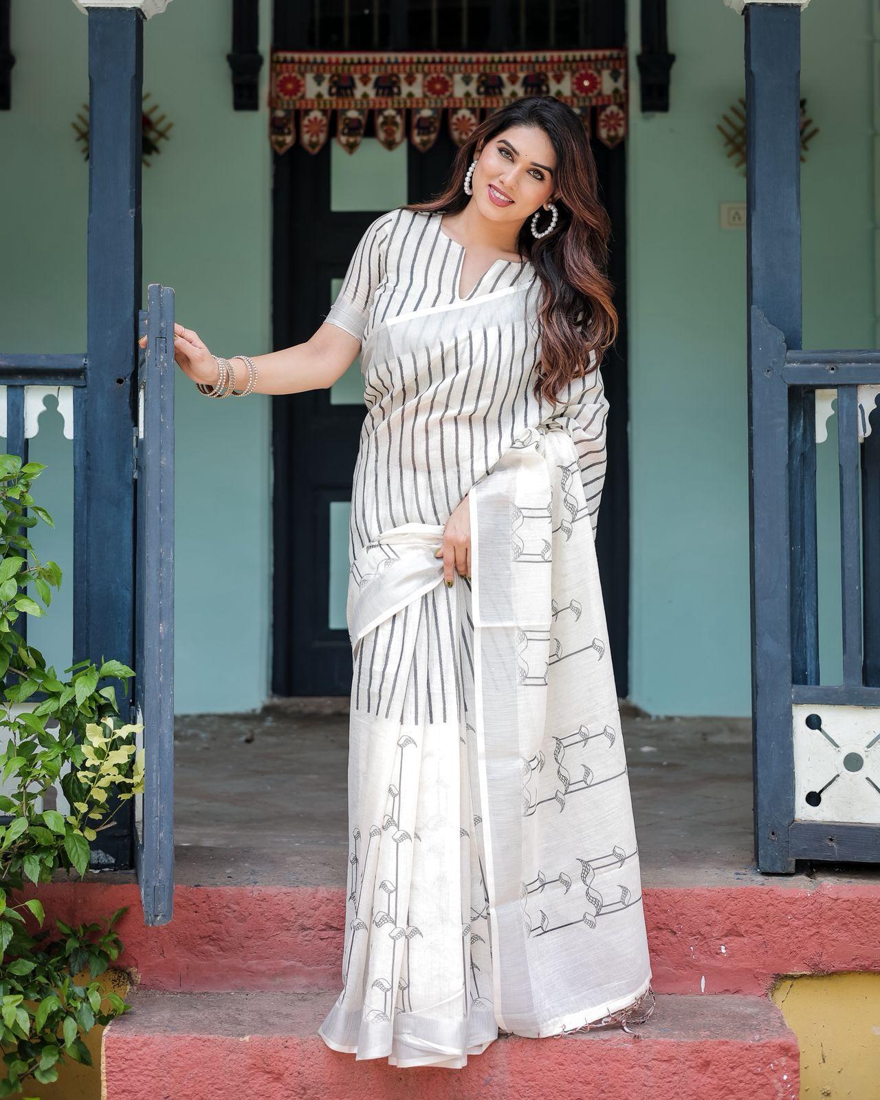 Striped Cotton Chanderi Printed Saree And Zari Woven Border With Ustitched Blouse | Dhanjyoti  - Image 3